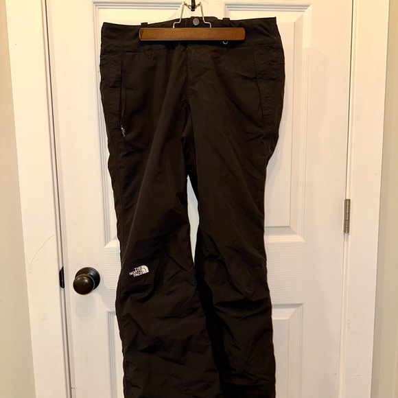 The North Face Hyvent Snowboarding/Skiing Pants - Picture 4 of 11